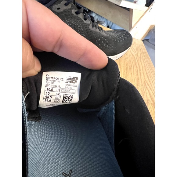 New Balance Men's Fresh Foam Shoes Size 10.5 Black - Picture 3 of 5